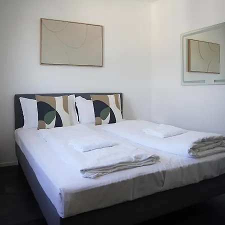 Space 3 * Karlsruhe