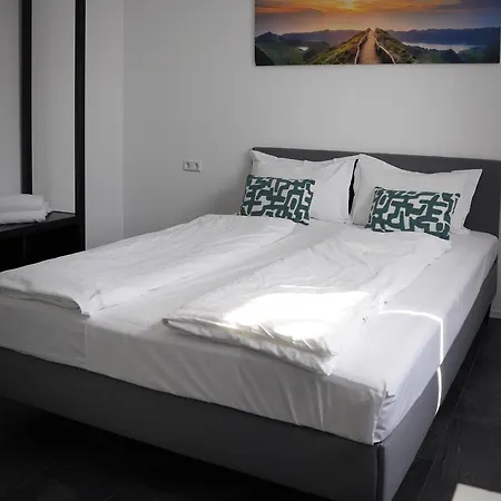 Apartment Space 3